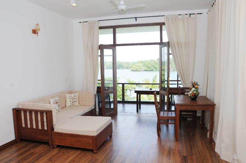 Thumbelina Apartments & Hotel Aluthgama Exterior foto