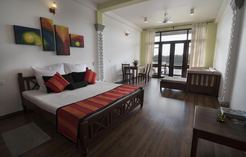 Thumbelina Apartments & Hotel Aluthgama Exterior foto